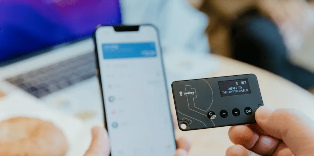 加密货币资产存管方式_imToken是去中心化钱包吗？_加密货币密钥管理